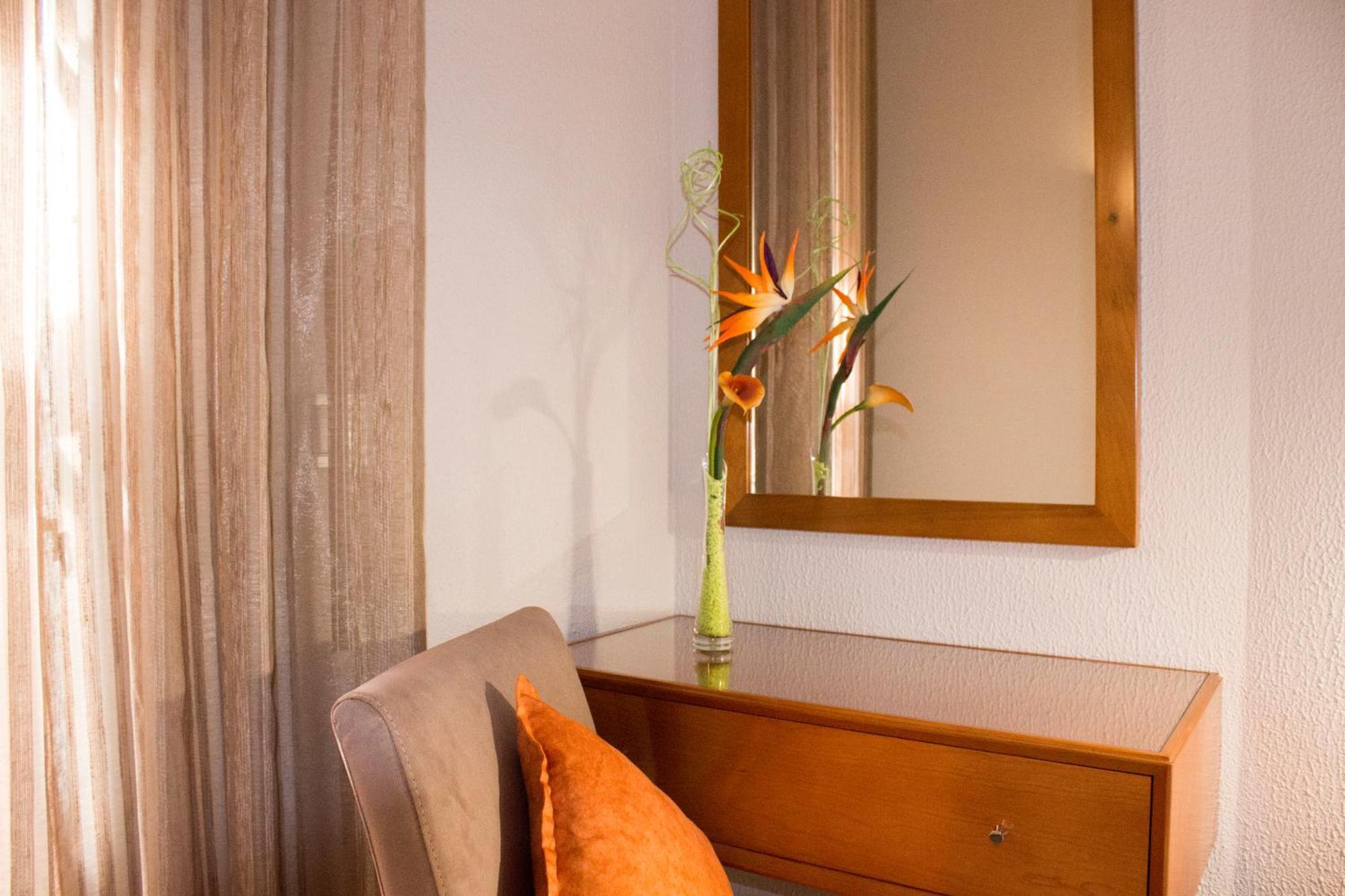 Lusitana Hotel OOporto Extérieur photo